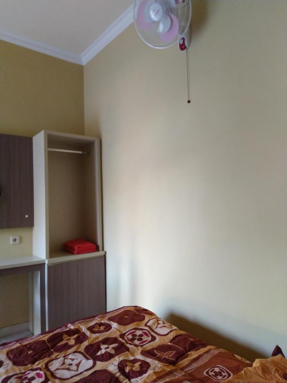 R3 Brawijaya Homestay Banyuwangi  Eksteriør bilde