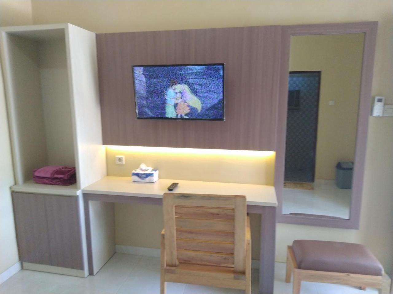 R3 Brawijaya Homestay Banyuwangi  Eksteriør bilde