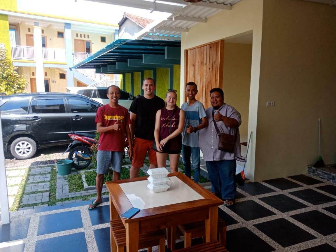 R3 Brawijaya Homestay Banyuwangi  Eksteriør bilde