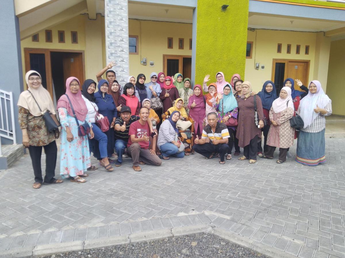 R3 Brawijaya Homestay Banyuwangi  Eksteriør bilde